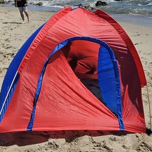 Red & Blue Outdoor Tent/Shade/Covering
